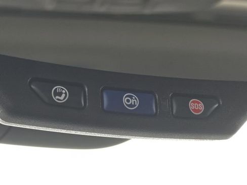 Used 2017 Buick Encore Essence w/ Experience Buick Package image 11