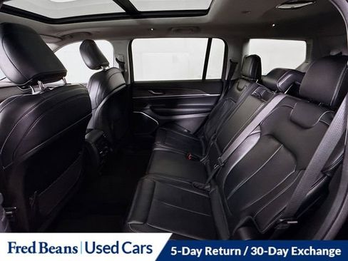 Used 2022 Jeep Grand Cherokee L Limited image 27