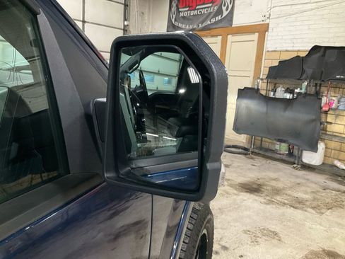 Used 2018 Ford F150 Lariat w/ Equipment Group 502A Luxury image 26