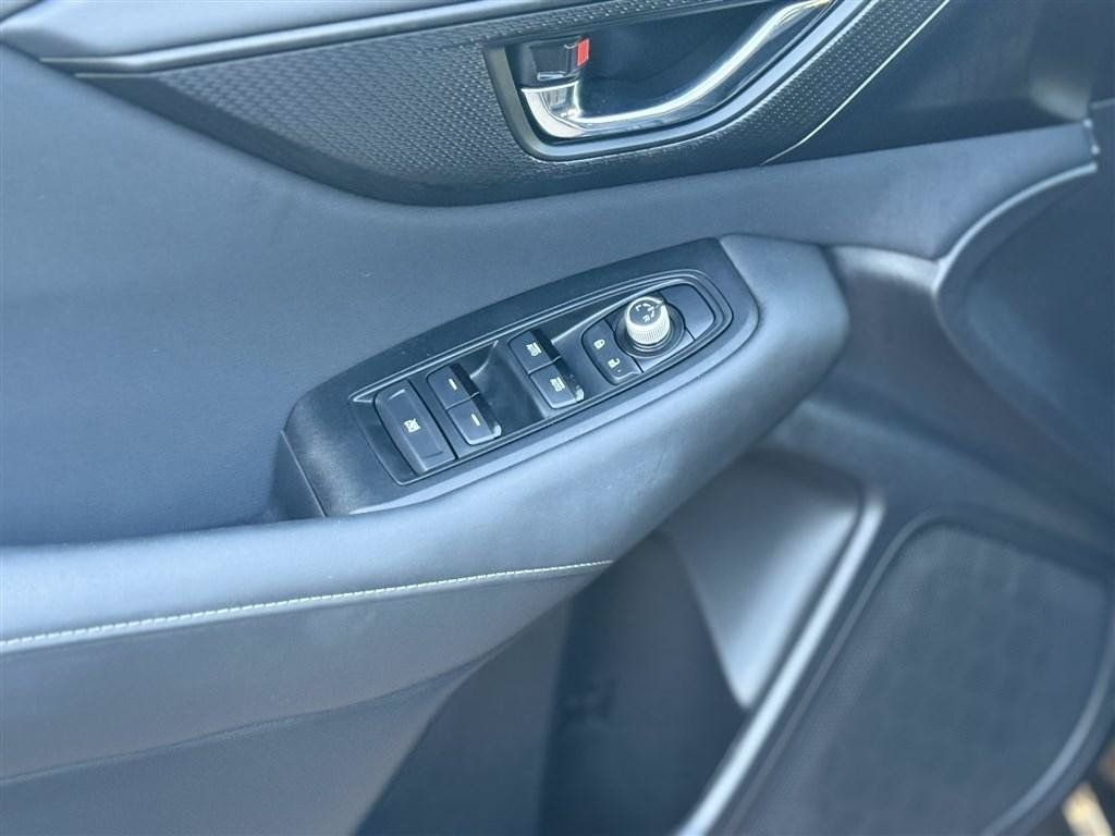 Used 2025 Subaru Legacy Premium w/ Popular Package #1A AWD/4WD image 17
