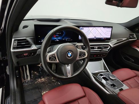 Used 2023 BMW 330i xDrive Sedan w/ M Sport Package image 9