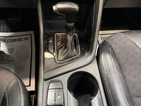 Used 2022 Kia Niro EX FWD image 31