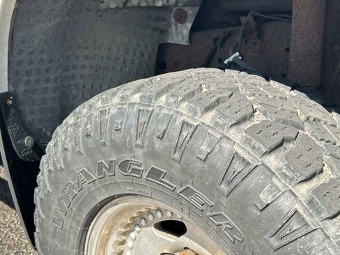 Used 1999 Ford F250 Lariat AWD/4WD image 14