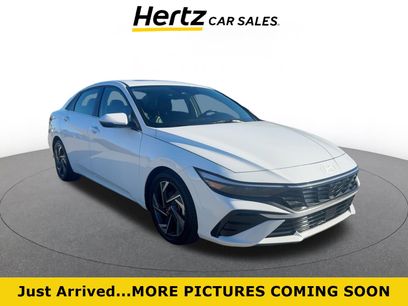Used 2025 Hyundai Elantra Limited