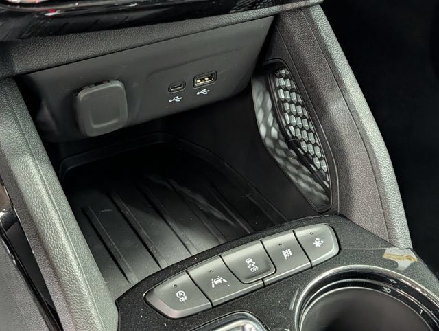 New 2026 Chevrolet TrailBlazer LT w/ Midnight Edition FWD image 24