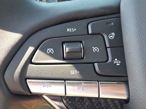 Used 2024 Cadillac XT6 Sport w/ Technology Package AWD/4WD image 25
