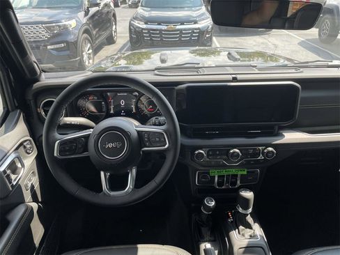 New 2025 Jeep Wrangler Sahara image 11