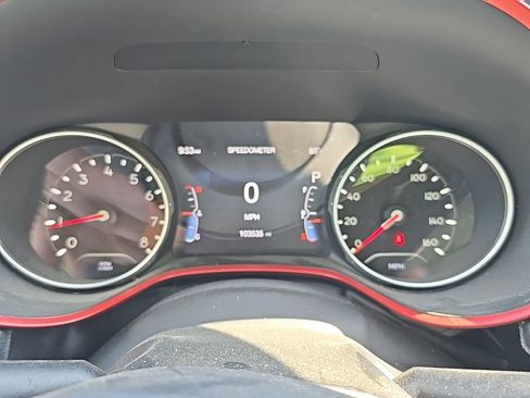 Used 2018 Jeep Compass Trailhawk w/ Leather Interior Group AWD/4WD image 24