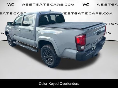 Used 2020 Toyota Tacoma SR5 AWD/4WD image 20