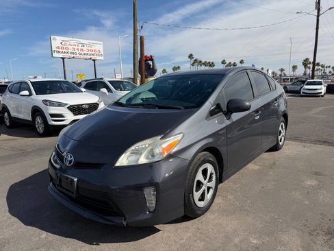 Used 2012 Toyota Prius Four image 3