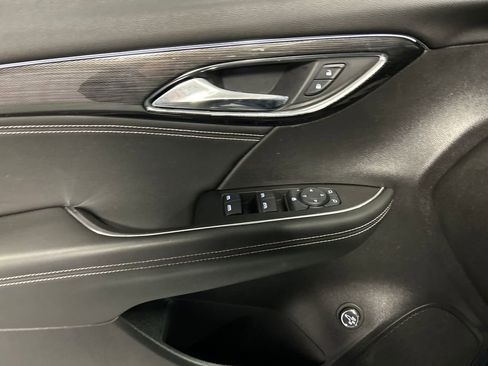 Used 2022 Buick Envision Preferred image 14
