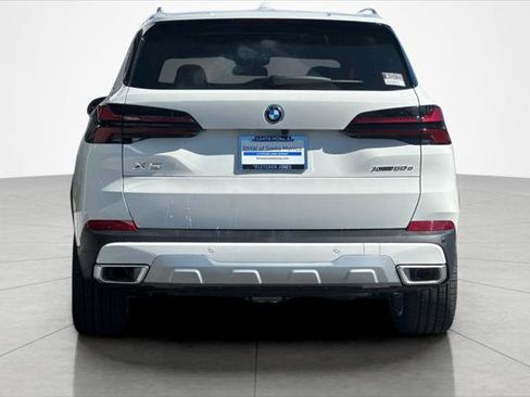New 2026 BMW X5 xDrive50e w/ Executive Package image 4