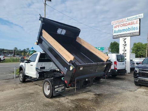 Used 2023 Ford F550 4x4 Regular Cab Super Duty image 3