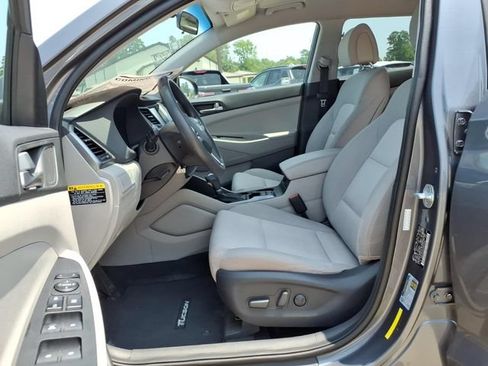 Used 2018 Hyundai Tucson SEL FWD image 13
