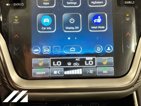 Used 2025 Subaru Outback Premium image 16