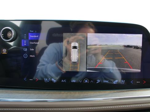 New 2026 Chevrolet Suburban High Country AWD/4WD image 58