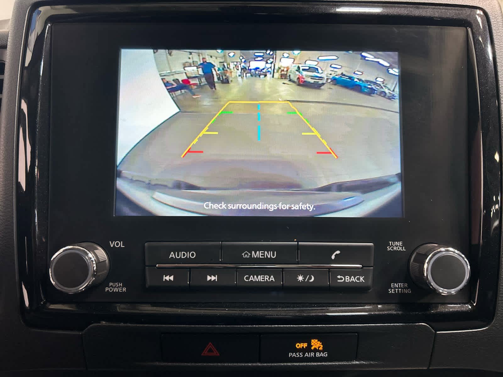 Used 2022 Nissan Frontier S RWD image 5