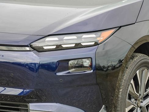 New 2026 Subaru Solterra Limited XT image 8