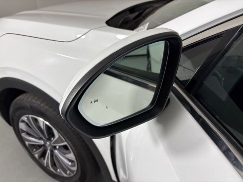 Used 2025 Buick Envision Preferred image 15