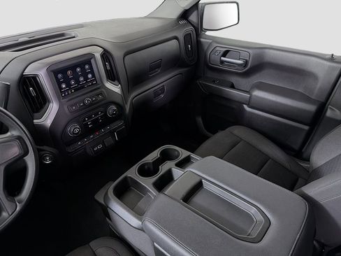 Used 2024 Chevrolet Silverado 1500 Custom w/ Turbomax Blackout Package RWD image 24
