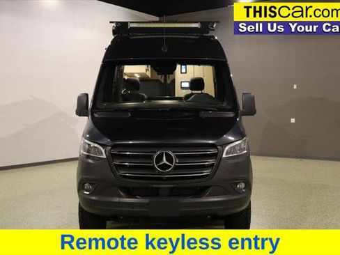 Used 2020 Mercedes-Benz Sprinter 2500 image 2