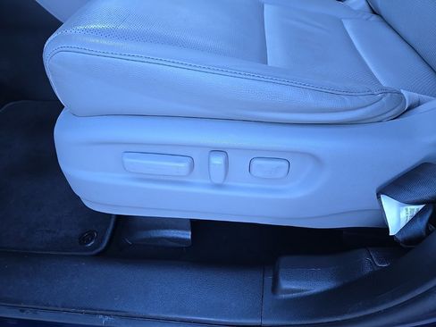 Used 2022 Honda Ridgeline RTL-E image 44