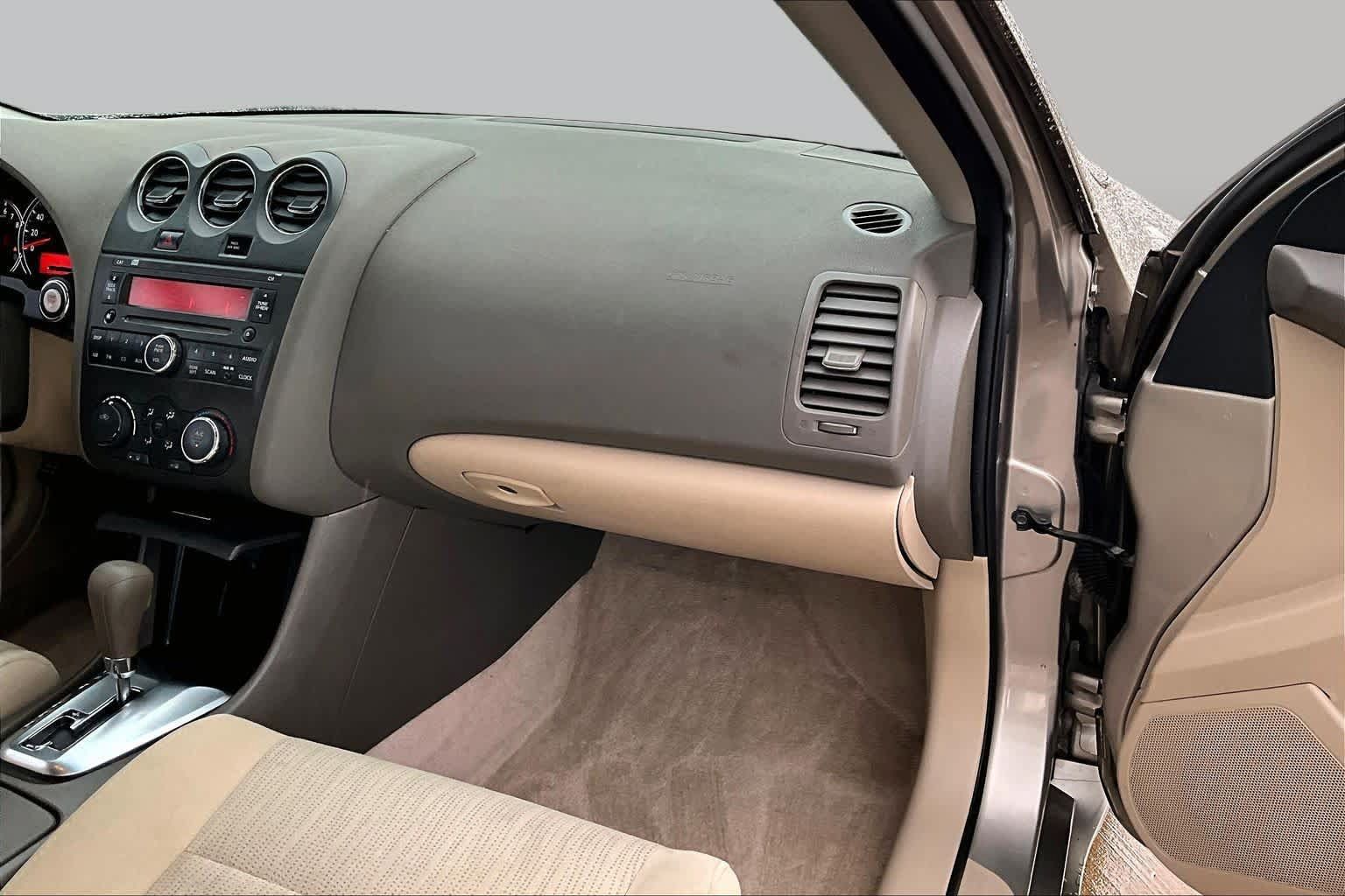 Used 2012 Nissan Altima 2.5 S FWD image 18