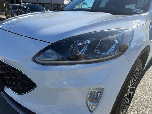 Used 2022 Ford Escape SEL w/ Technology Package image 33