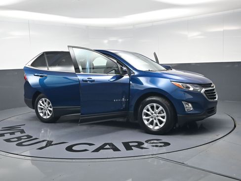 Used 2020 Chevrolet Equinox LT image 24