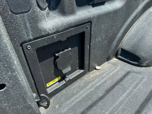 Used 2022 Ford F150 XL w/ Trailer Tow Package image 11