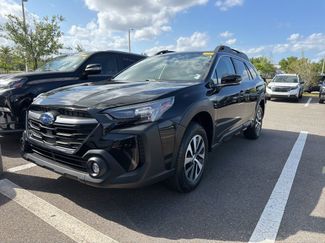 Used 2025 Subaru Outback Premium w/ Popular Package #1A video 1