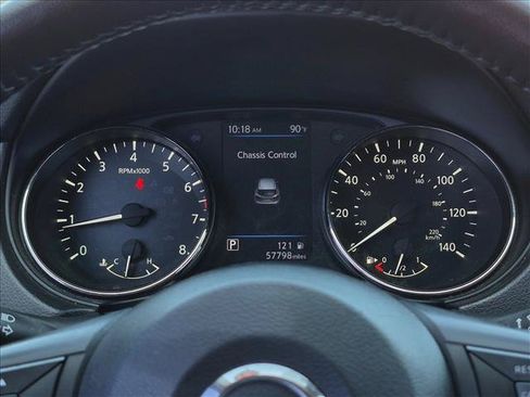 Used 2021 Nissan Rogue Sport SV FWD image 11