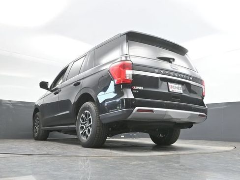 Used 2024 Ford Expedition XLT AWD/4WD image 52