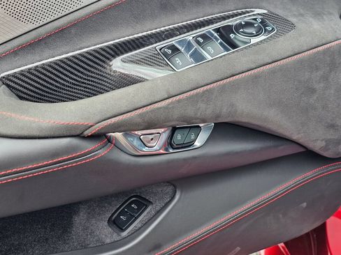Used 2021 Chevrolet Corvette Stingray Premium Conv w/ Z51 Performance Package RWD image 30