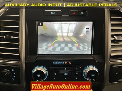Used 2018 Ford F150 Platinum AWD/4WD image 17