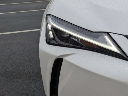 Used 2025 Lexus UX 300h FWD w/ Accessory Package (Z2) image 10