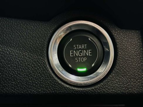 Used 2026 Chevrolet Traverse High Country FWD image 47
