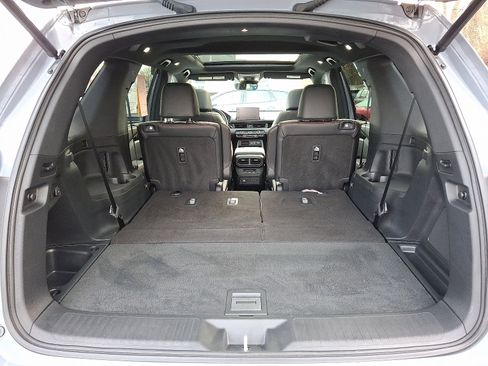 Certified 2025 Honda Pilot TrailSport image 20