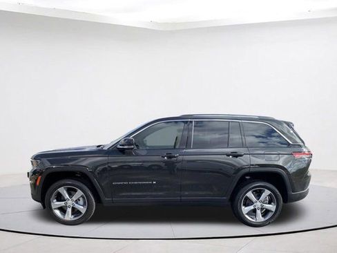 New 2024 Jeep Grand Cherokee Limited AWD/4WD image 2