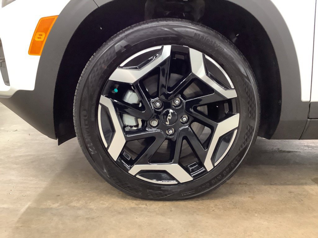 Certified 2026 Kia Seltos SX w/ SX Sunroof Package AWD/4WD image 25