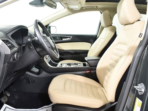 Used 2024 Ford Edge SEL w/ Convenience Package AWD/4WD image 6