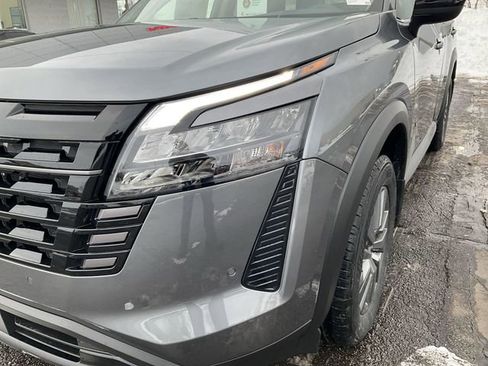 New 2026 Nissan Pathfinder SV image 36