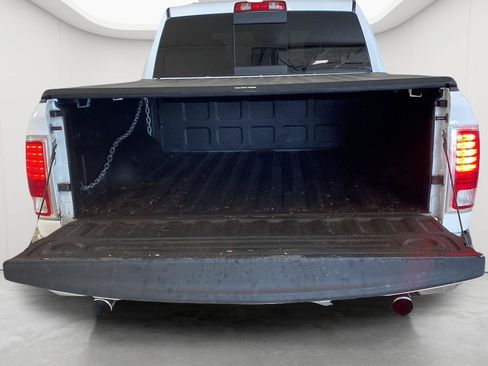 Used 2016 RAM 1500 Laramie Longhorn w/ Convenience Group AWD/4WD image 8