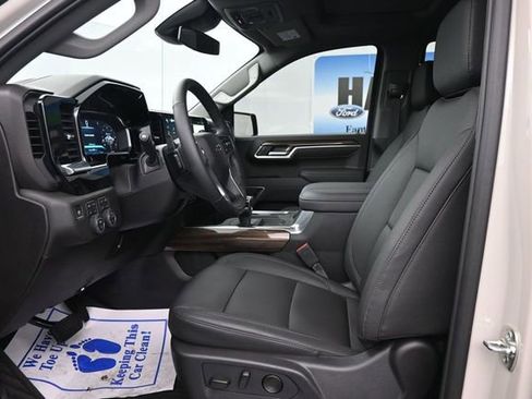 New 2026 Chevrolet Silverado 1500 RST w/ RST All Star Premium Package AWD/4WD image 12