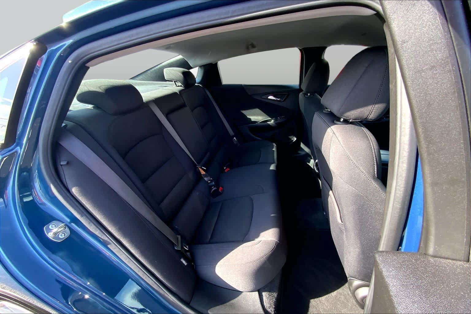Used 2025 Chevrolet Malibu LT FWD image 20
