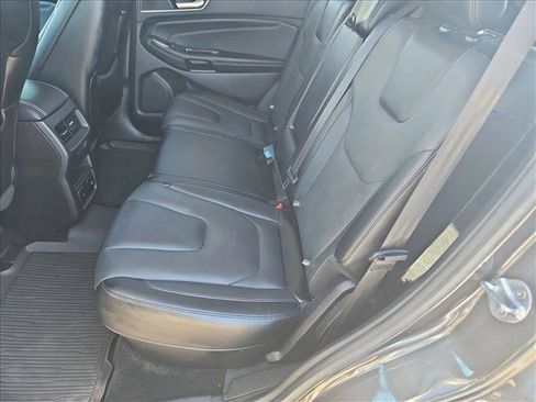 Used 2017 Ford Edge Titanium w/ Equipment Group 301A image 21