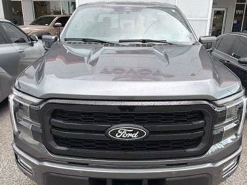 Used 2024 Ford F150 Lariat w/ FX4 Off-Road Package AWD/4WD image 4