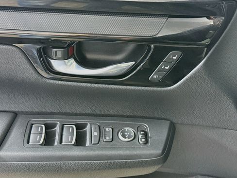 Certified 2025 Honda CR-V Sport Touring image 21