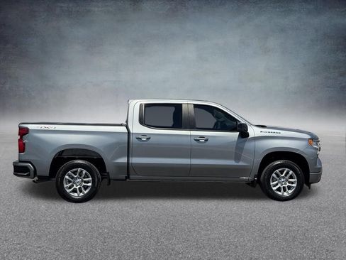 Used 2024 Chevrolet Silverado 1500 RST AWD/4WD image 2