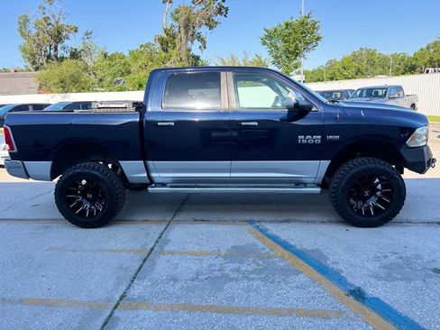 Used 2015 RAM 1500 Laramie w/ Convenience Group image 6